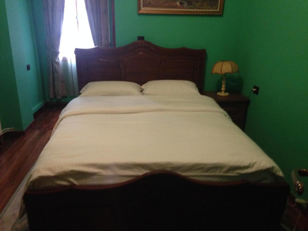 Hotel Vila Mano كورتشي المظهر الخارجي الصورة