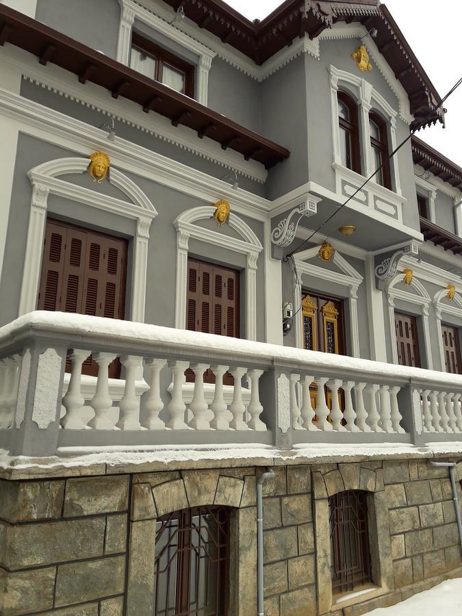 Hotel Vila Mano كورتشي المظهر الخارجي الصورة