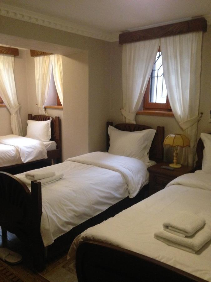 Hotel Vila Mano كورتشي المظهر الخارجي الصورة